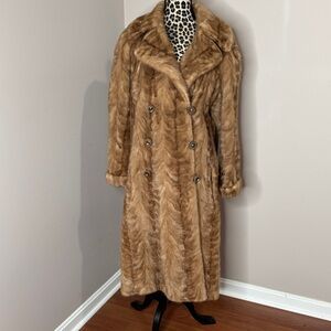 Gartenhaus Double Breasted Natural Tourmaline Mink Walking  Coat- Ladies Vintage